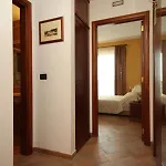 Seaside With A Swimming Pool - 7561 Apartman Trogir