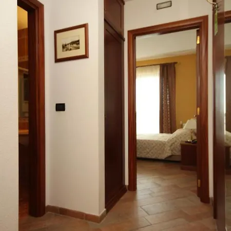 Seaside With A Swimming Pool - 7561 Apartman Trogir