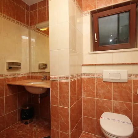 Seaside With A Swimming Pool - 7561 Apartment Trogir